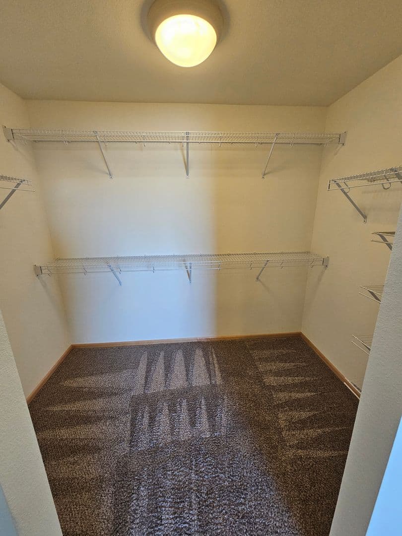 Milwaukee Apartment: 235 E. Pittsburgh Avenue