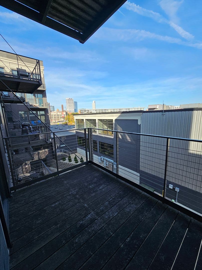 Milwaukee Apartment: 235 E. Pittsburgh Avenue