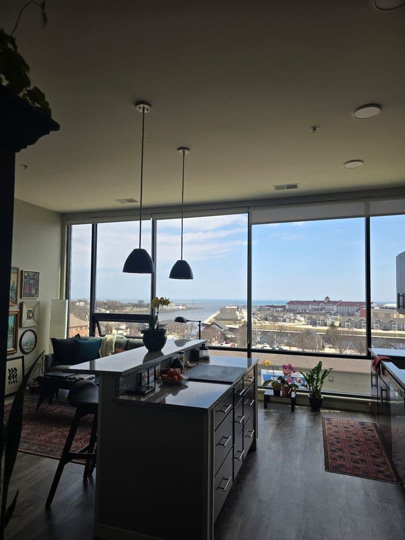 Sheboygan Apartment: 730 S 8th Street