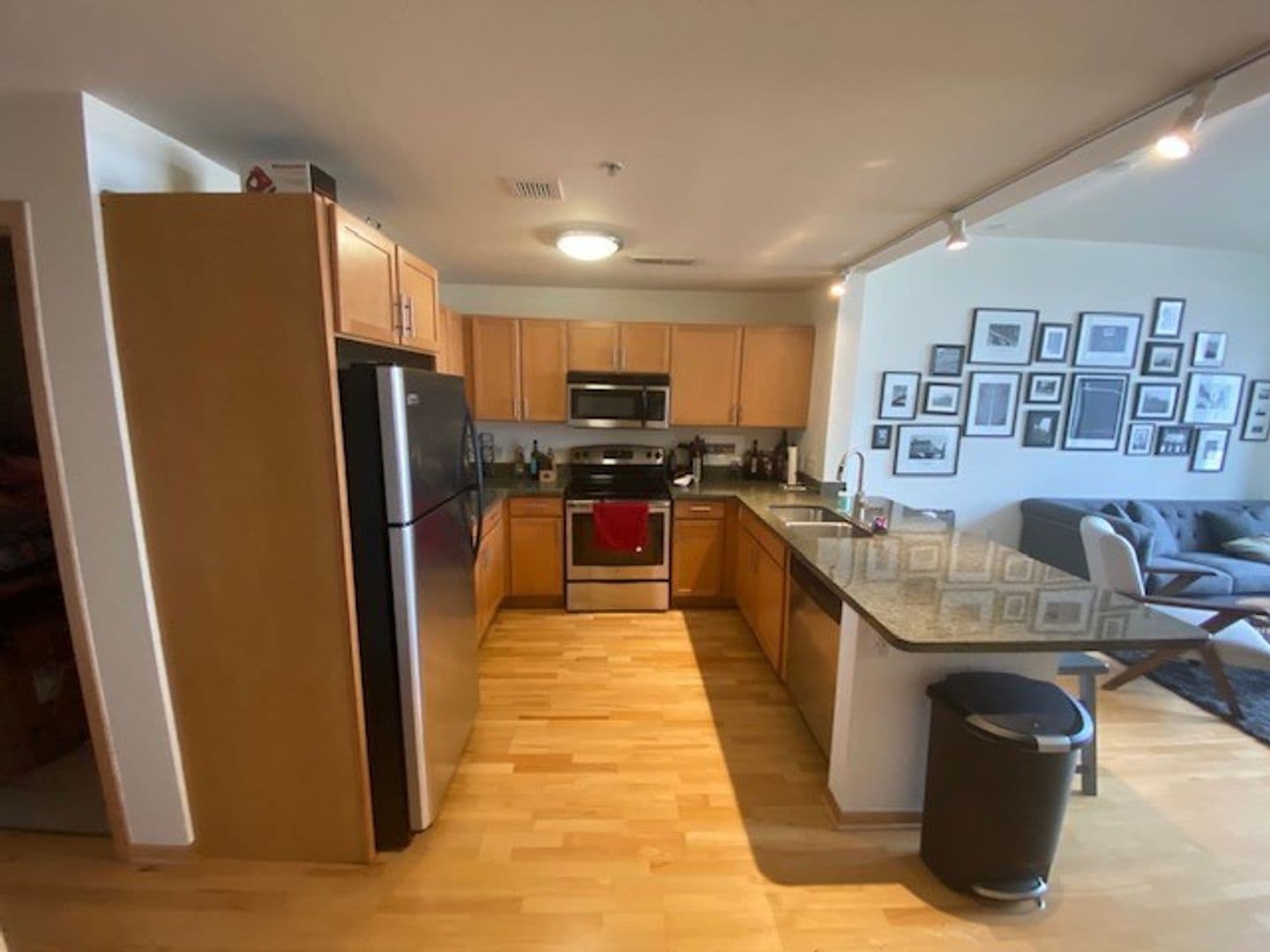 Milwaukee Apartment: 235 E. Pittsburgh Avenue