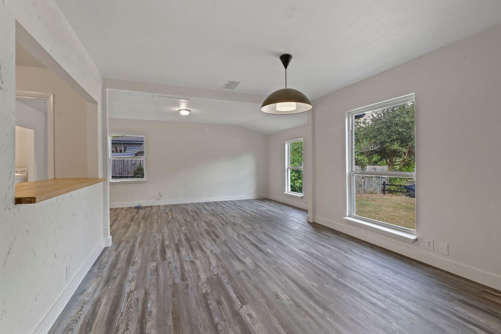 Denton House: 1415 Snyder St