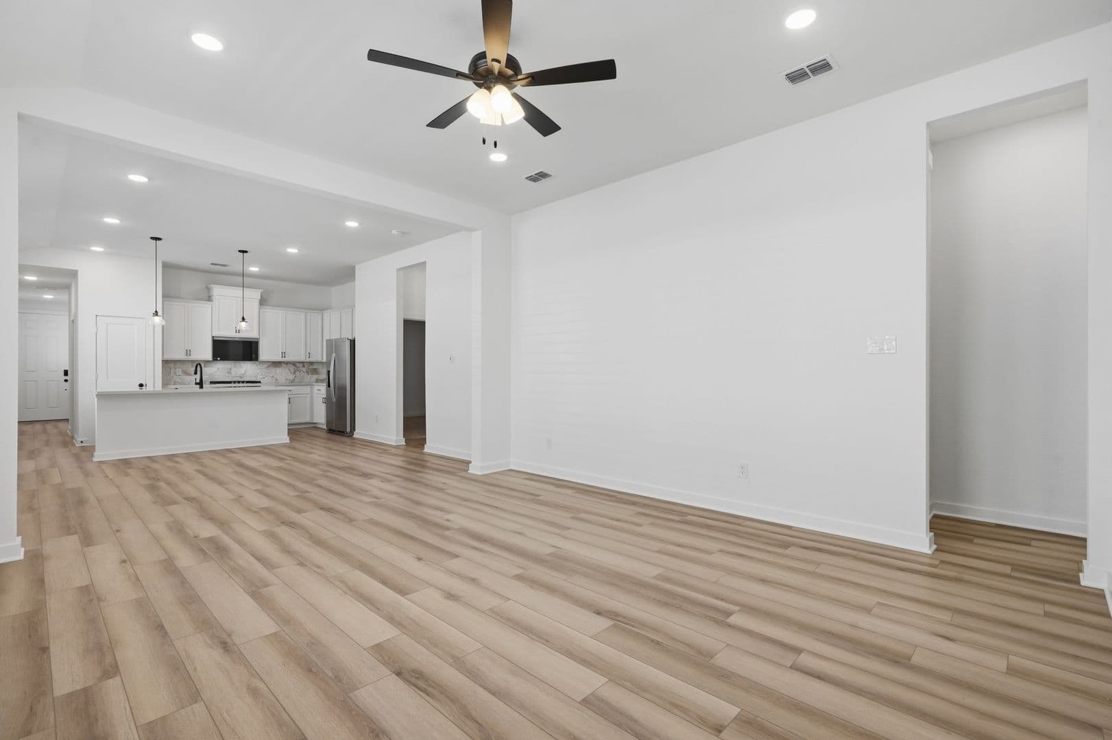 Celina House: 4866 Heirloom Ln