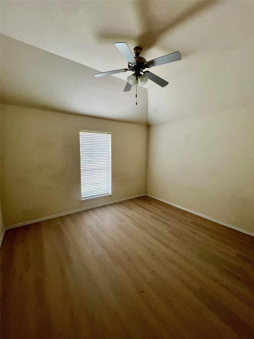 Arlington House: 1801 Kathryn Ct