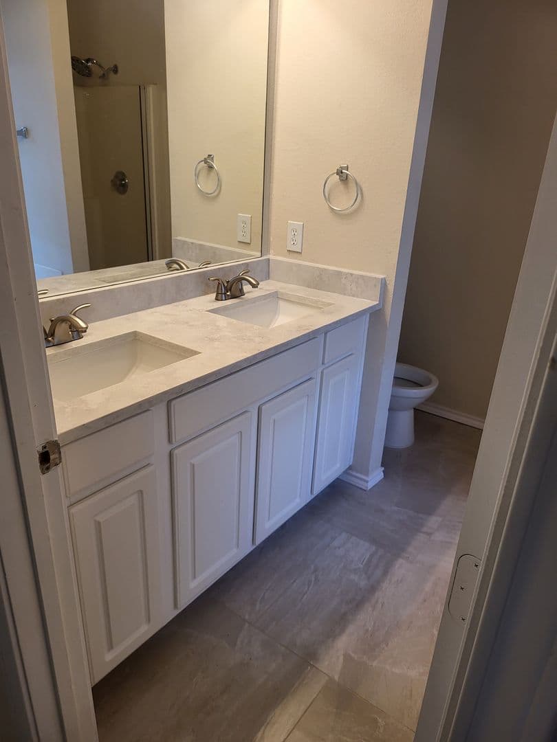 Denton House: 2313 Belmont Park Dr