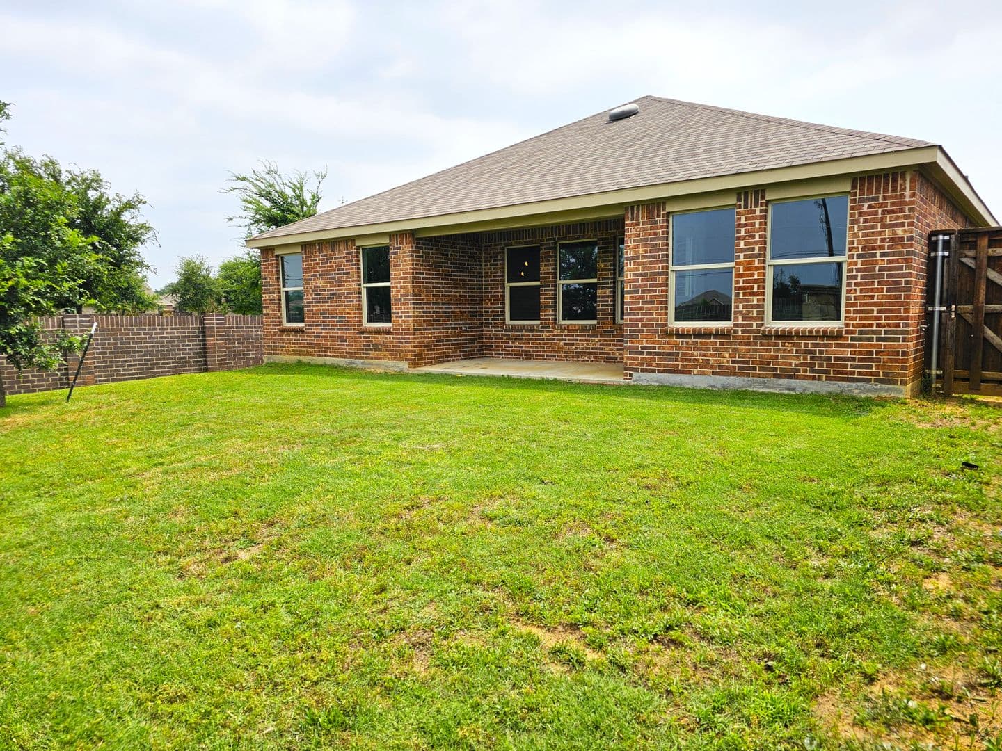 Aubrey House: 4529 Ashmark Rd.