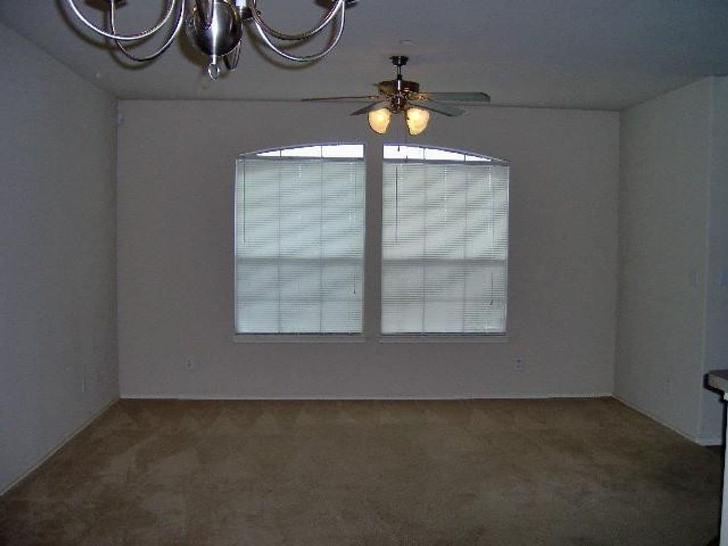 Denton Townhome: 5413 Soledad Dr