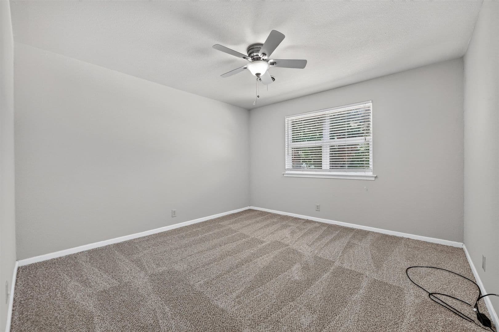 Fort Worth House: 5900 Whitman Ave.