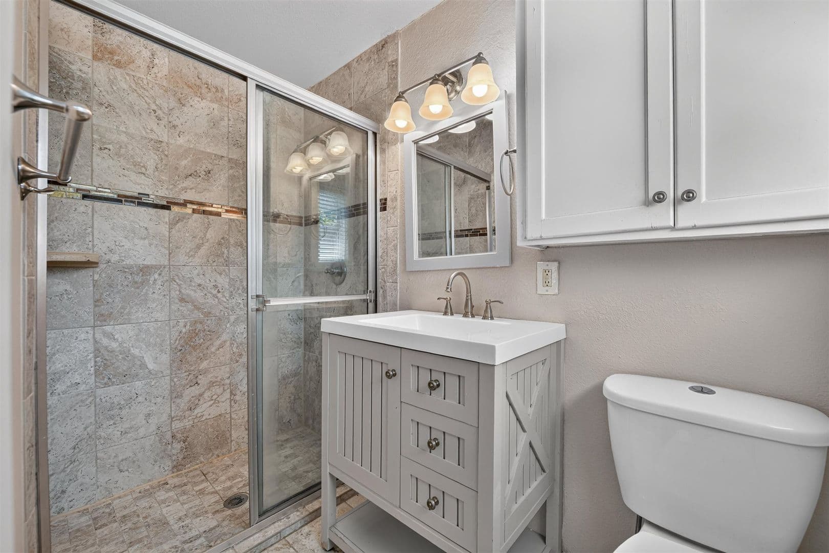 Fort Worth House: 5900 Whitman Ave.
