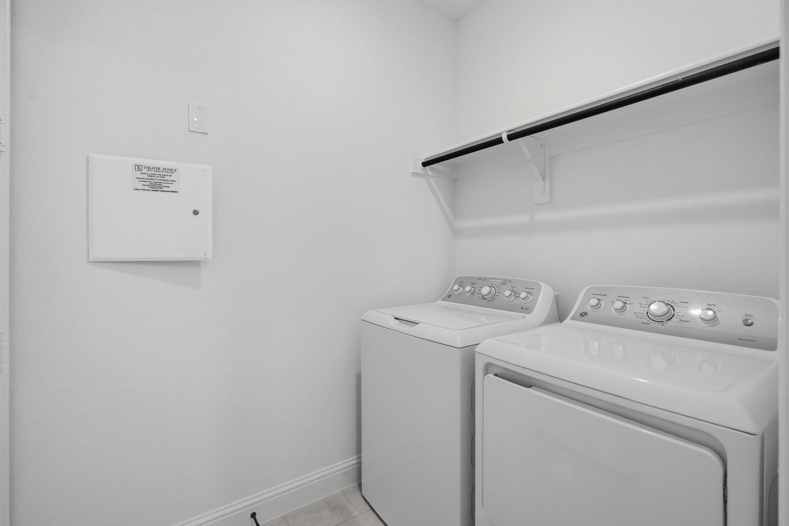 Celina House: 1129 Beebalm Mews
