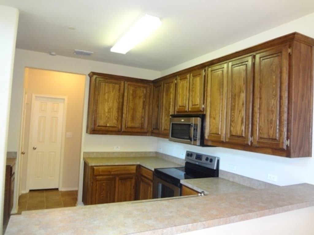 Denton Townhome: 5405 Soledad Dr