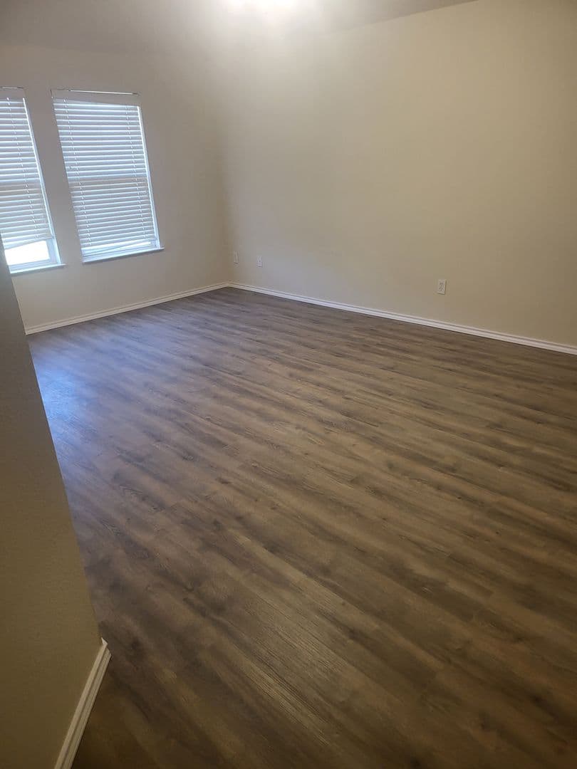 Denton House: 2313 Belmont Park Dr