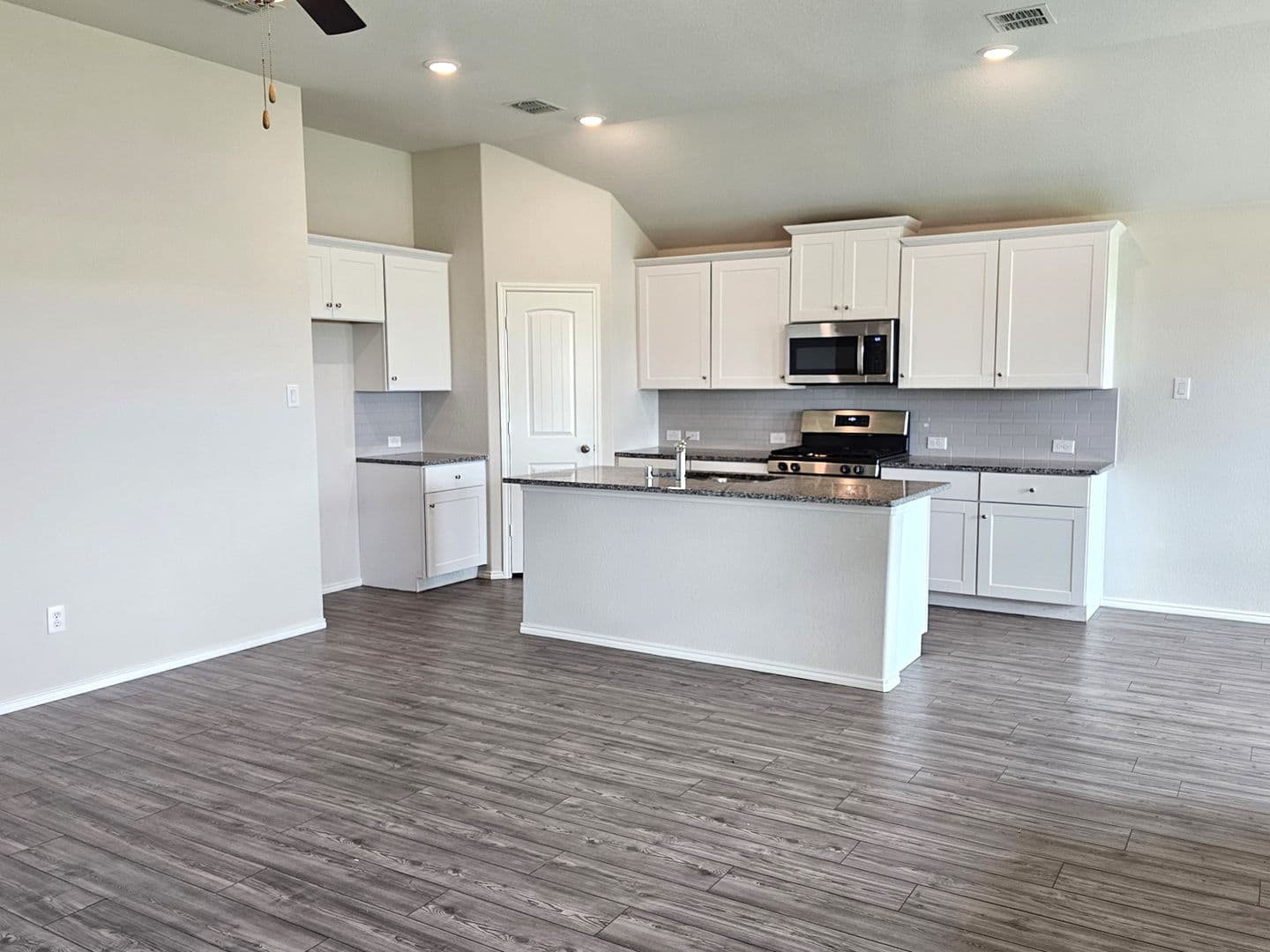 Aubrey House: 4529 Ashmark Rd.