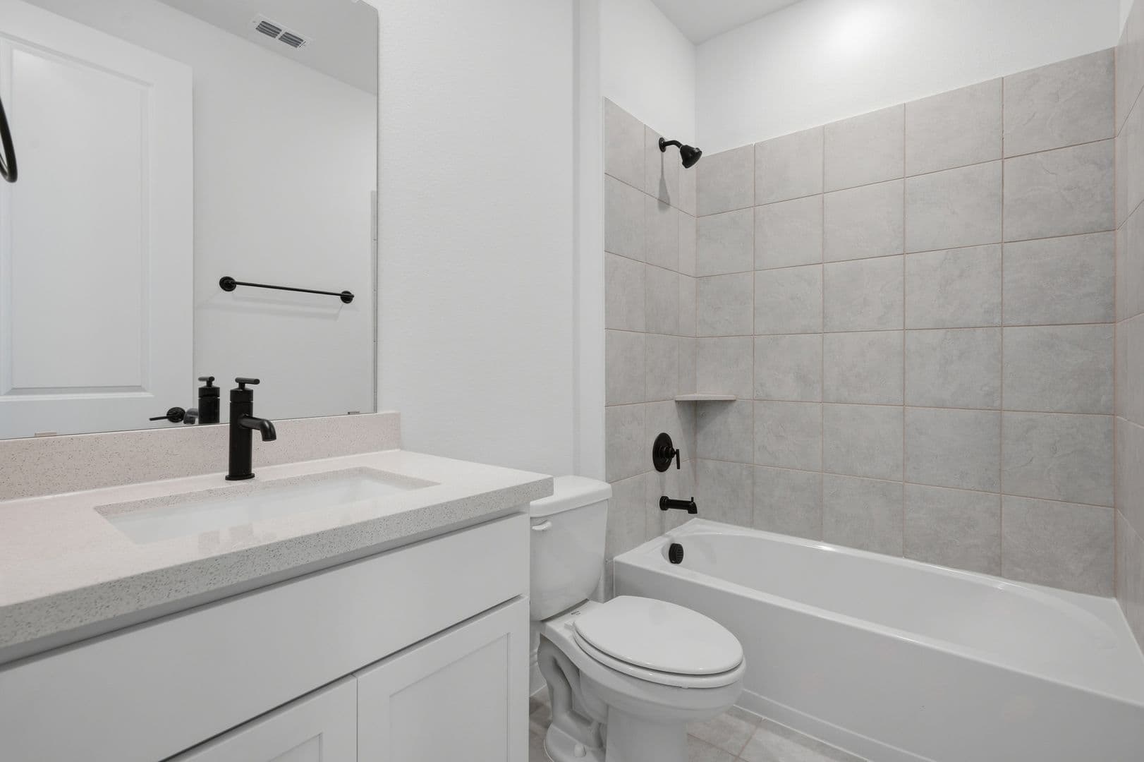 Celina House: 1129 Beebalm Mews