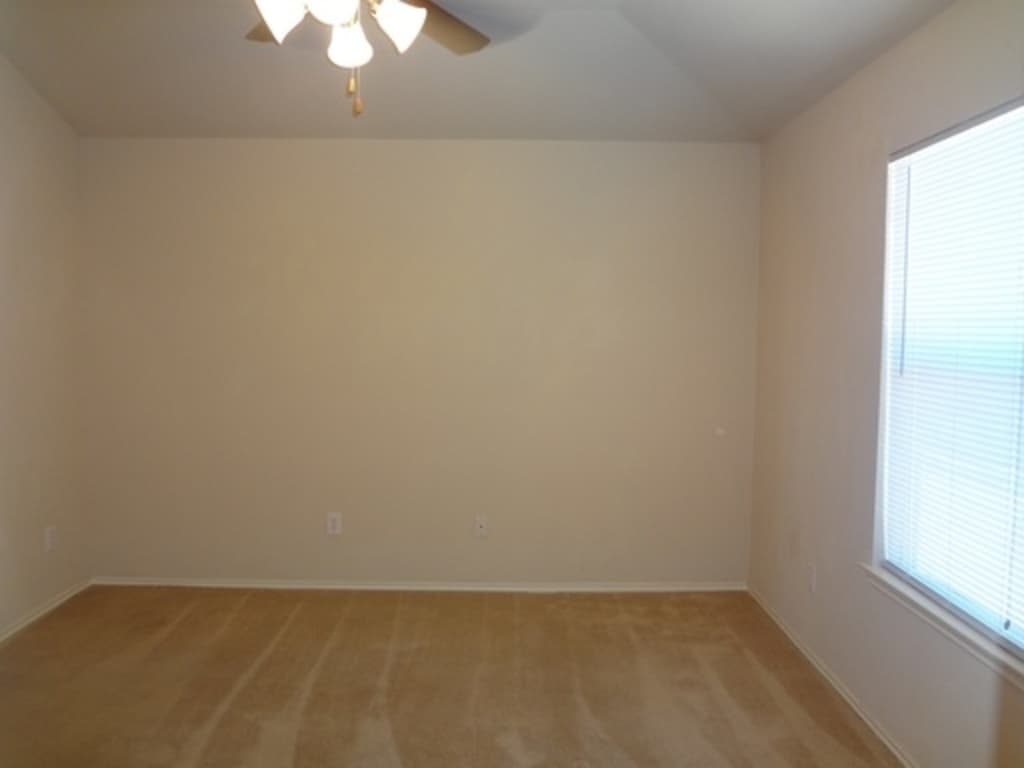 Denton Townhome: 5405 Soledad Dr
