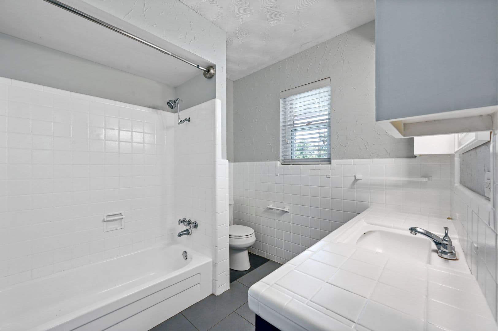 Dallas House: 3468 Townsend Dr.