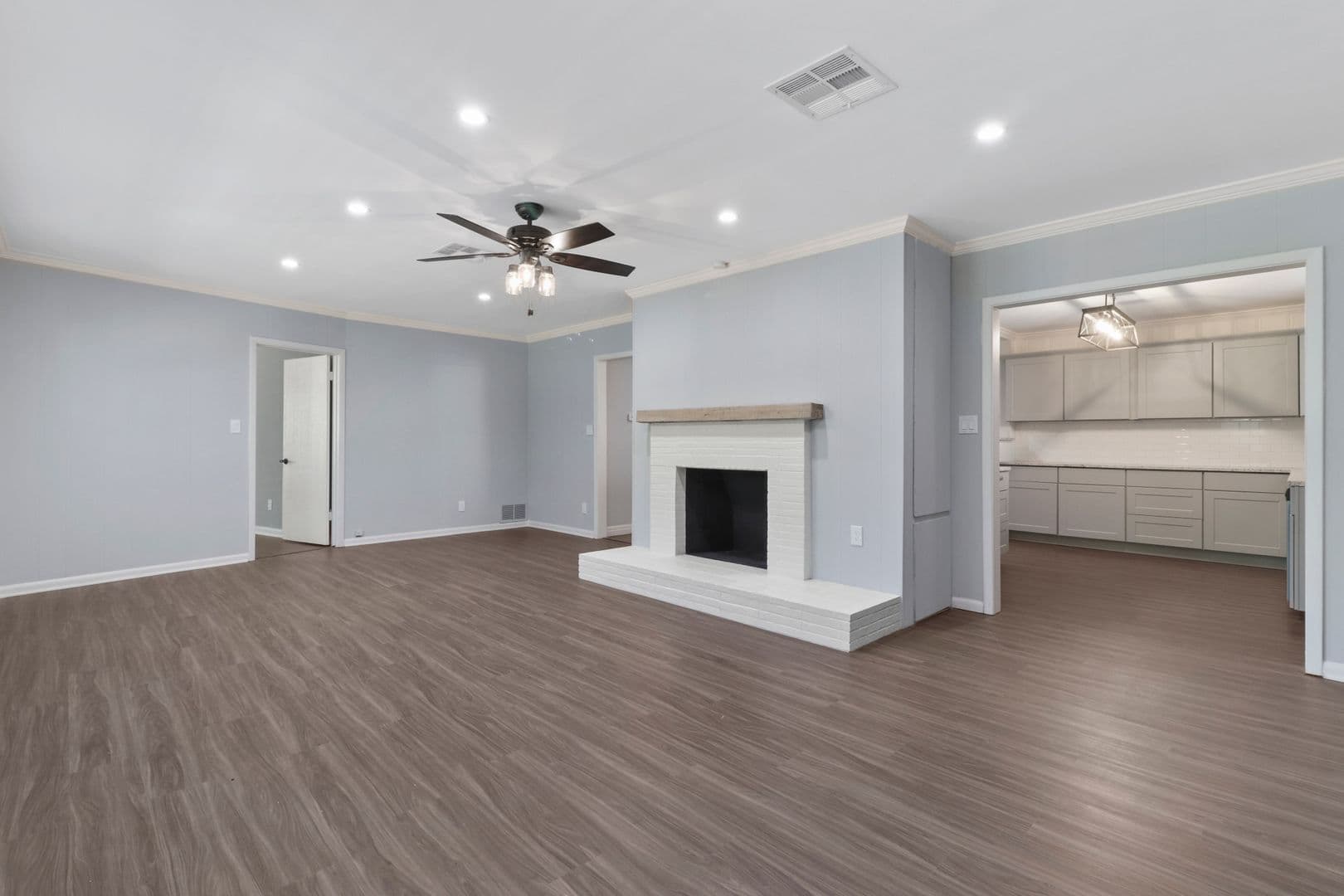 Fort Worth House: 3557 Winston Road