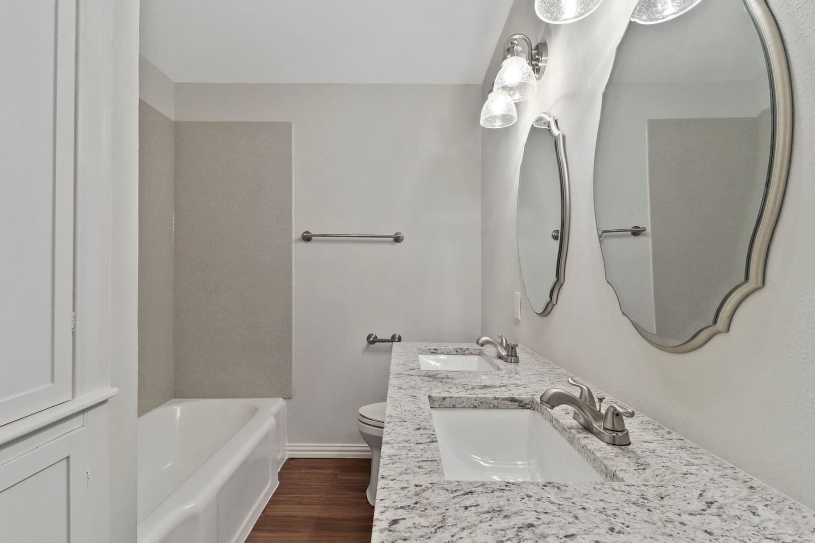 Fort Worth House: 3557 Winston Road