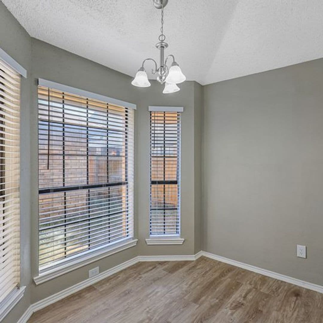 Dallas Apartment: 4043 Saint Christopher Ln