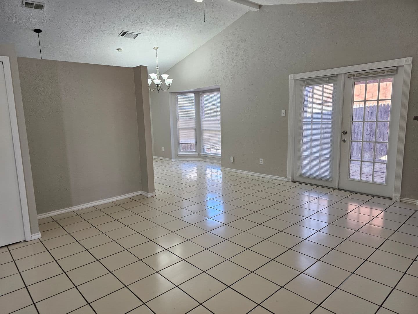 Fort Worth House: 3108 Galemeadow Dr