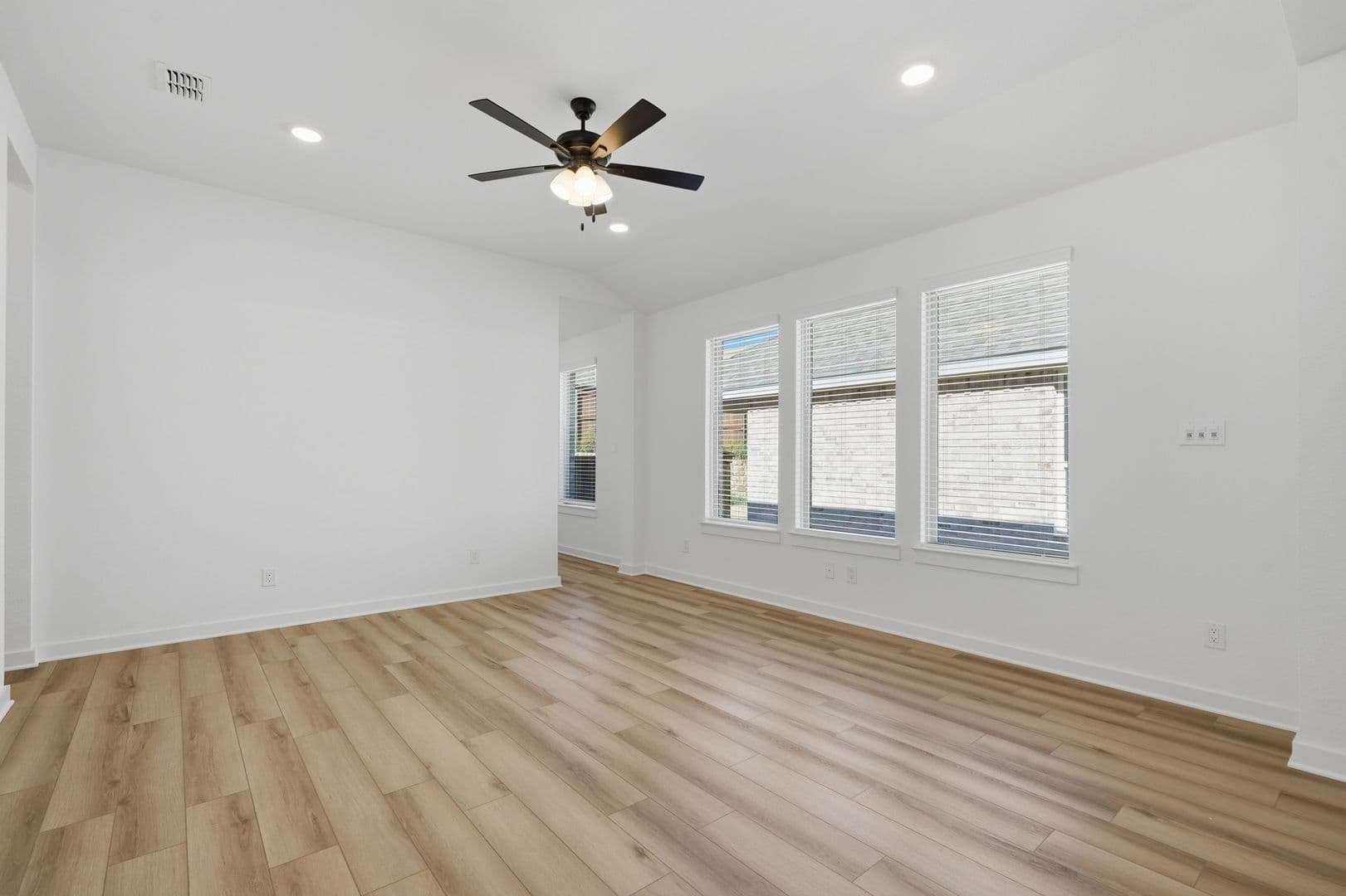 Celina House: 4866 Heirloom Ln