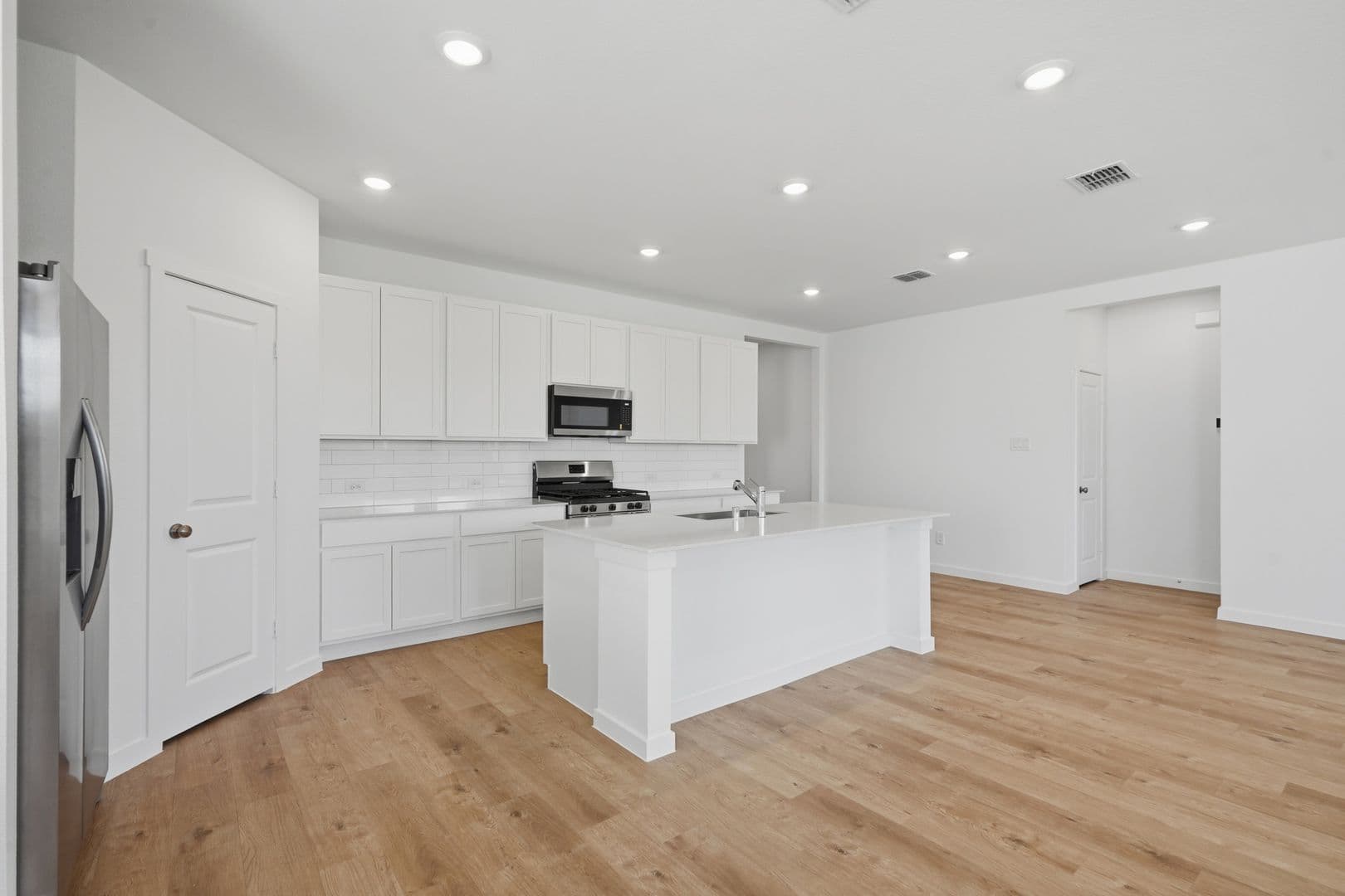 McKinney House: 7117 Black Cherry Ln