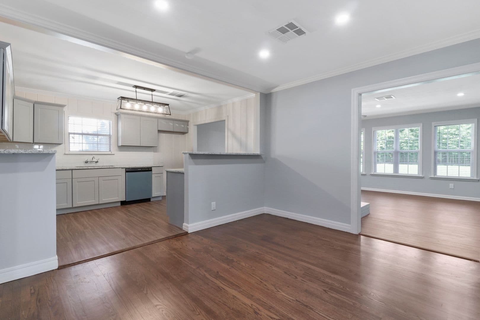 Fort Worth House: 3557 Winston Road
