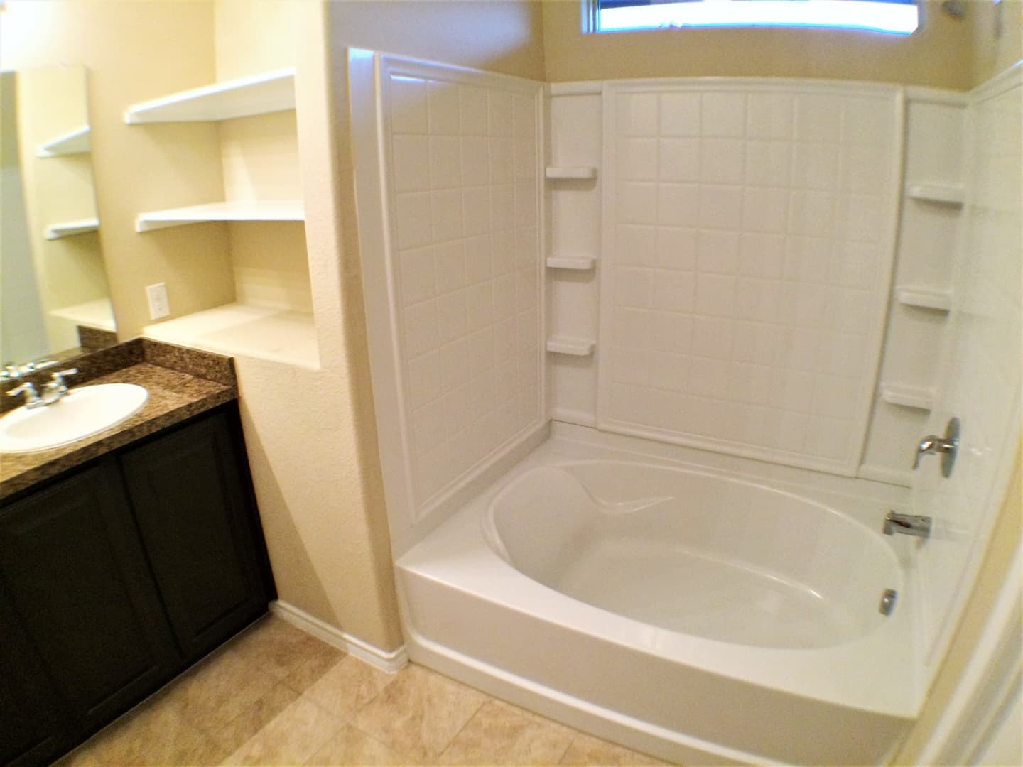 Fort Worth House: 2521 Clarks Mill Ln.