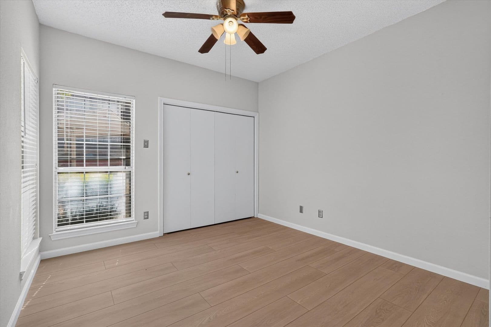Dallas House: 14277 Preston Rd #512