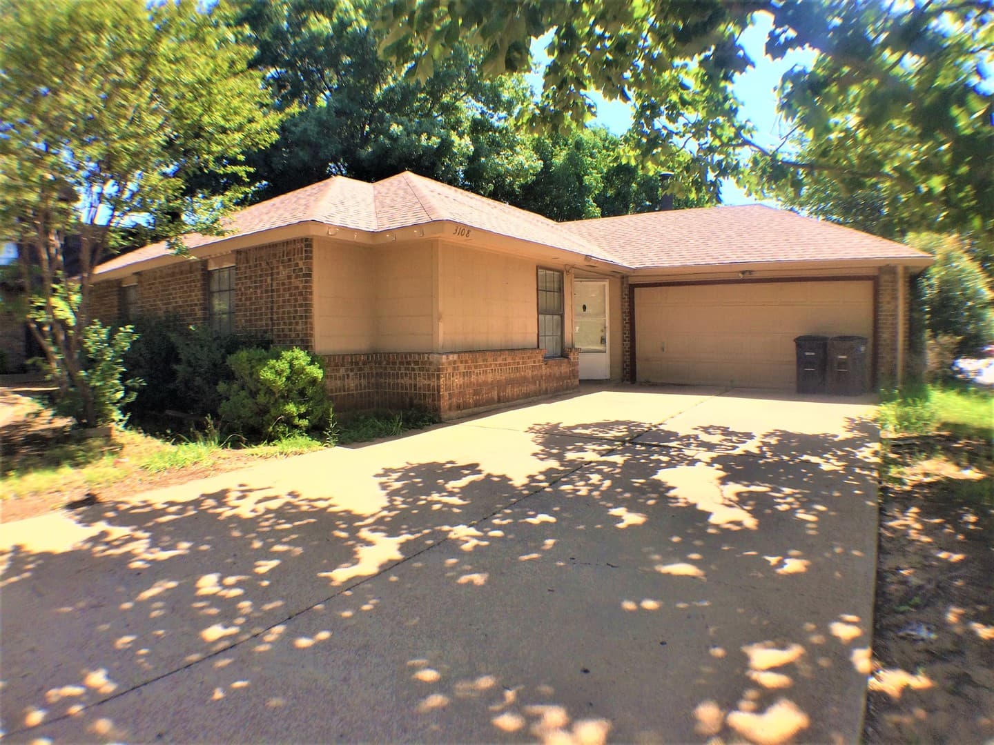 Fort Worth House: 3108 Galemeadow Dr