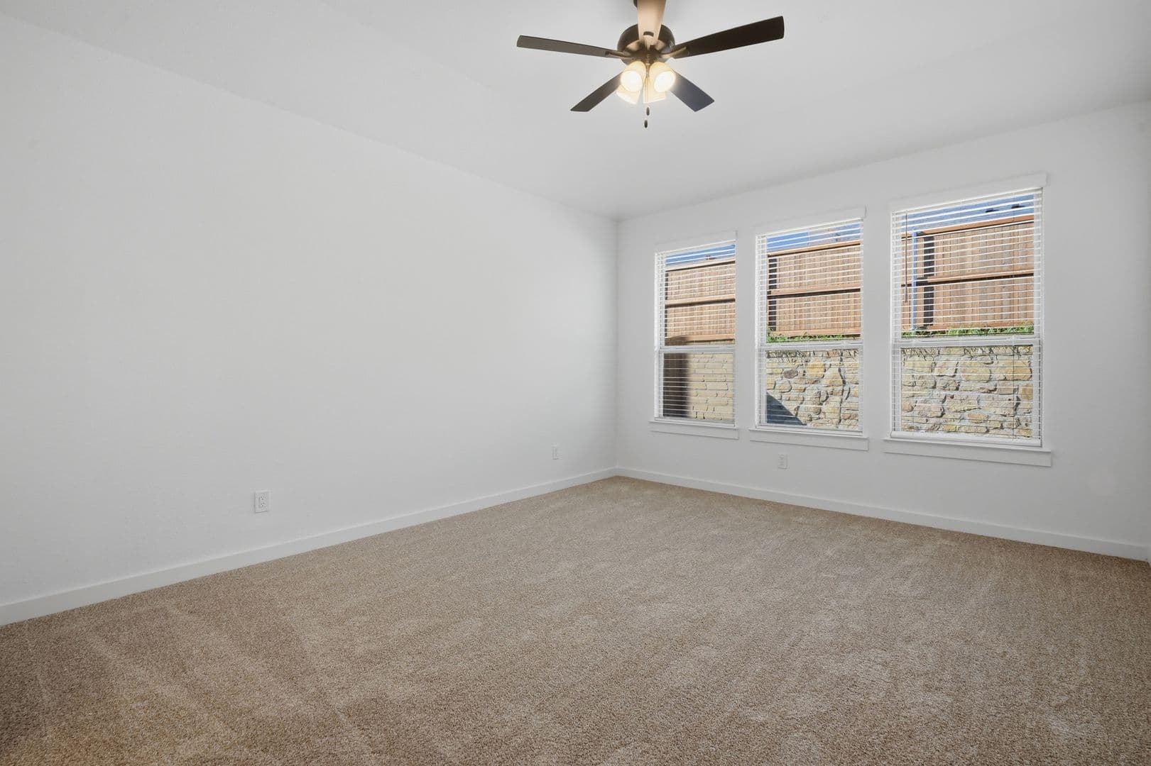 Celina House: 4866 Heirloom Ln