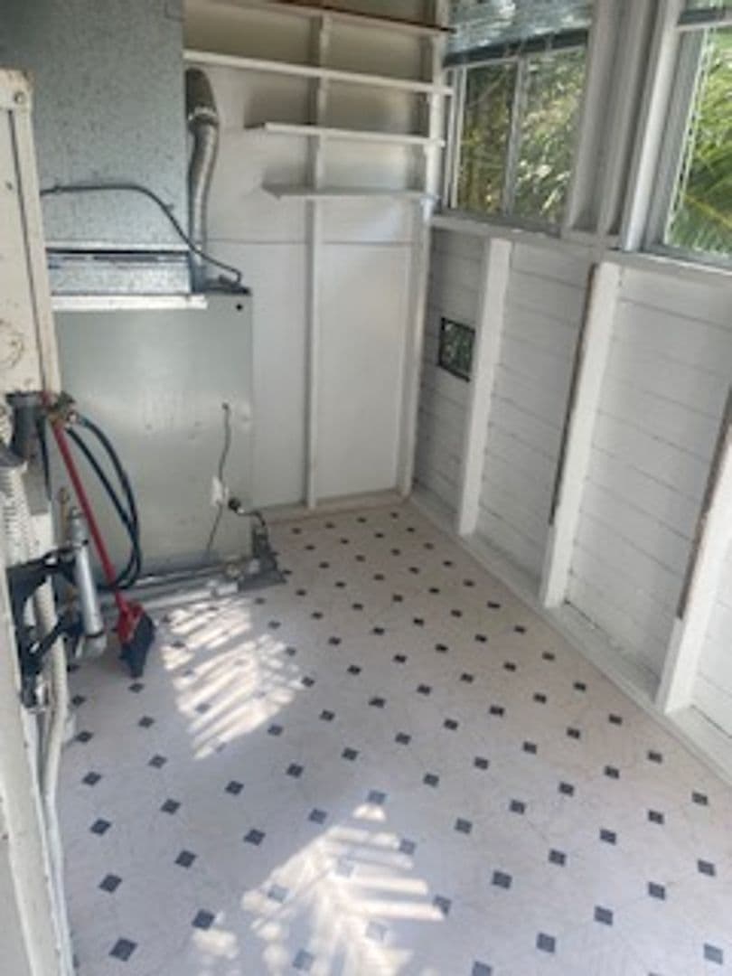 Vallejo Apartment: 325 Ohio Street