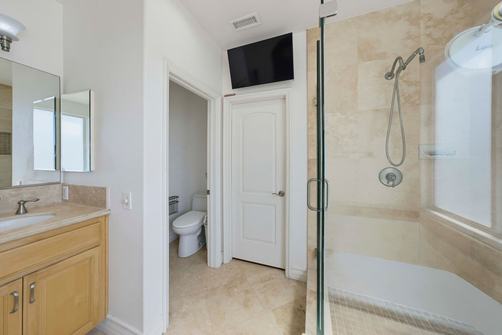 Huntington Beach House: 1020 California
