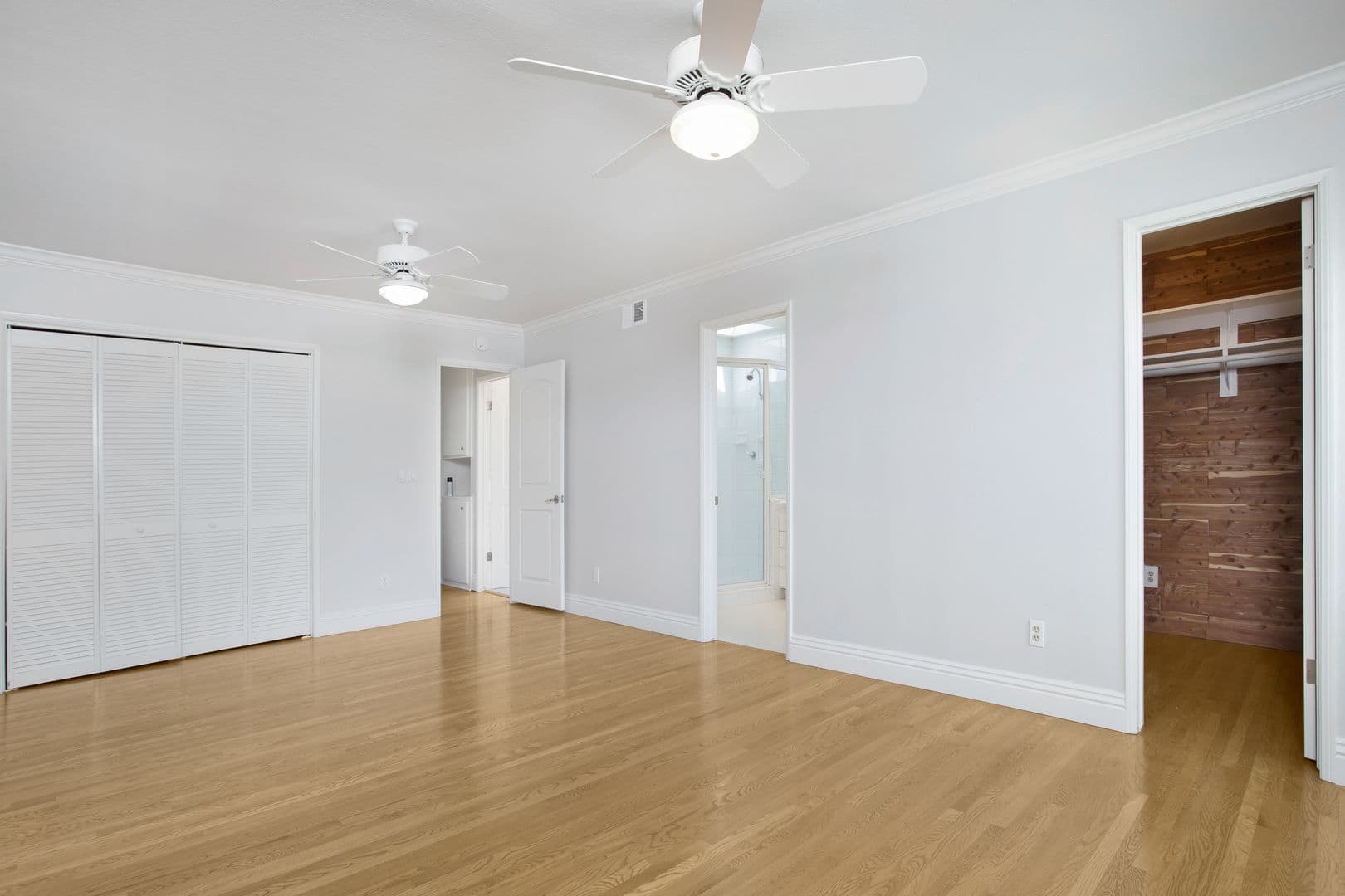 Huntington Beach House: 9091 Aloha Drive