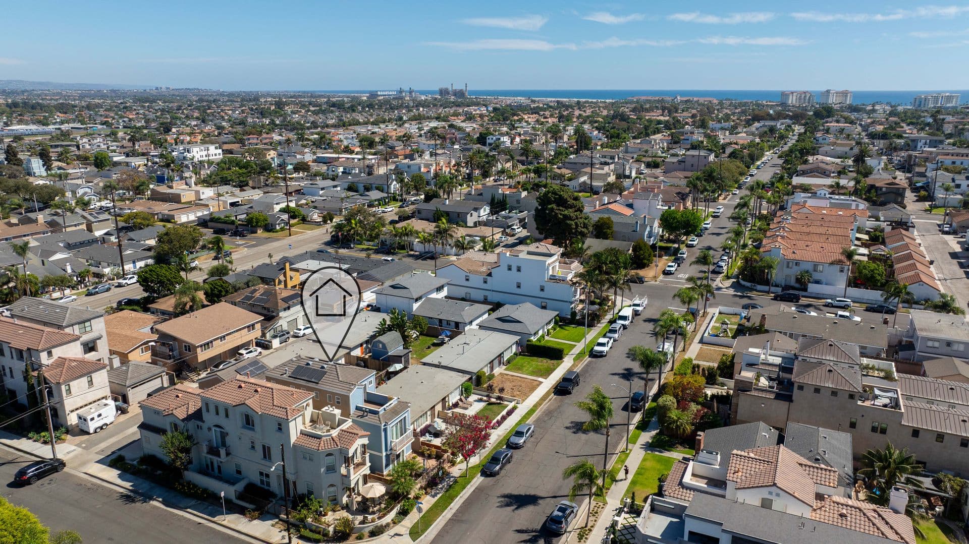 Huntington Beach House: 1020 California