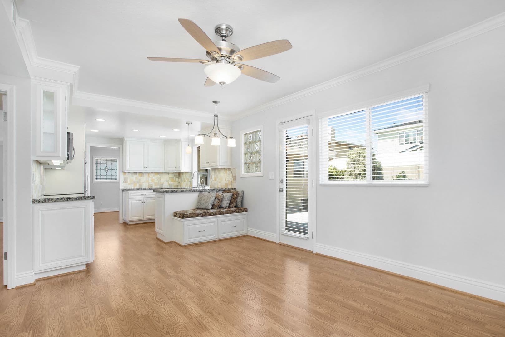 Huntington Beach House: 9091 Aloha Drive