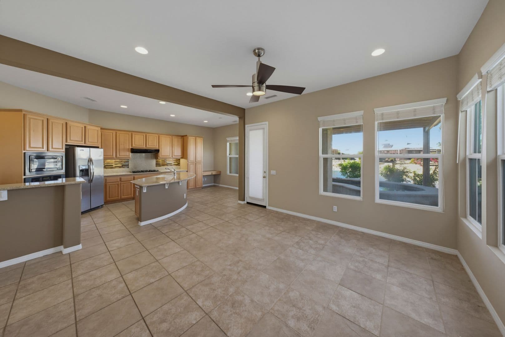 Rancho Mirage House: 59 Shoreline