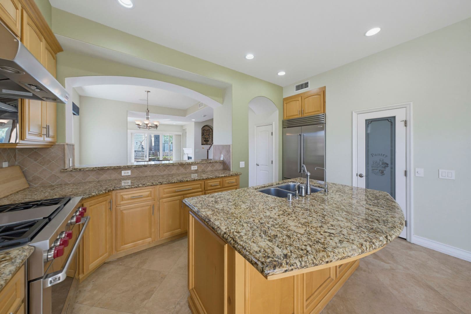 Huntington Beach House: 1020 California
