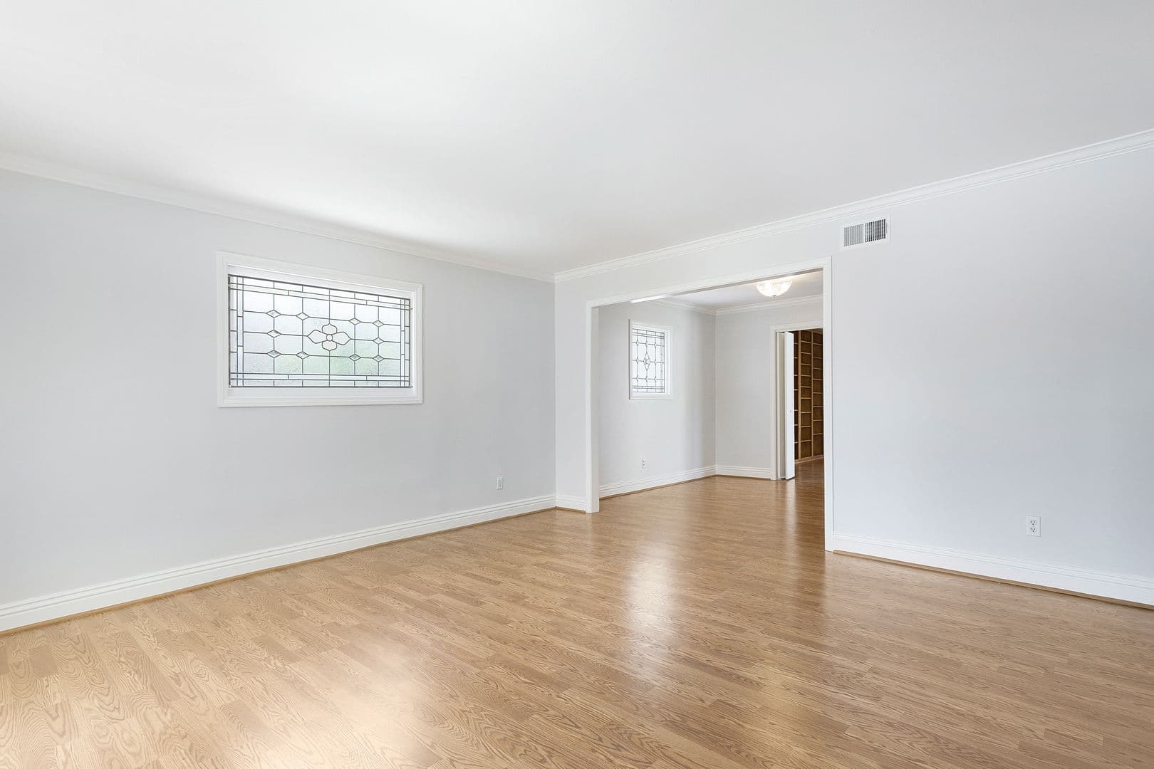 Huntington Beach House: 9091 Aloha Drive