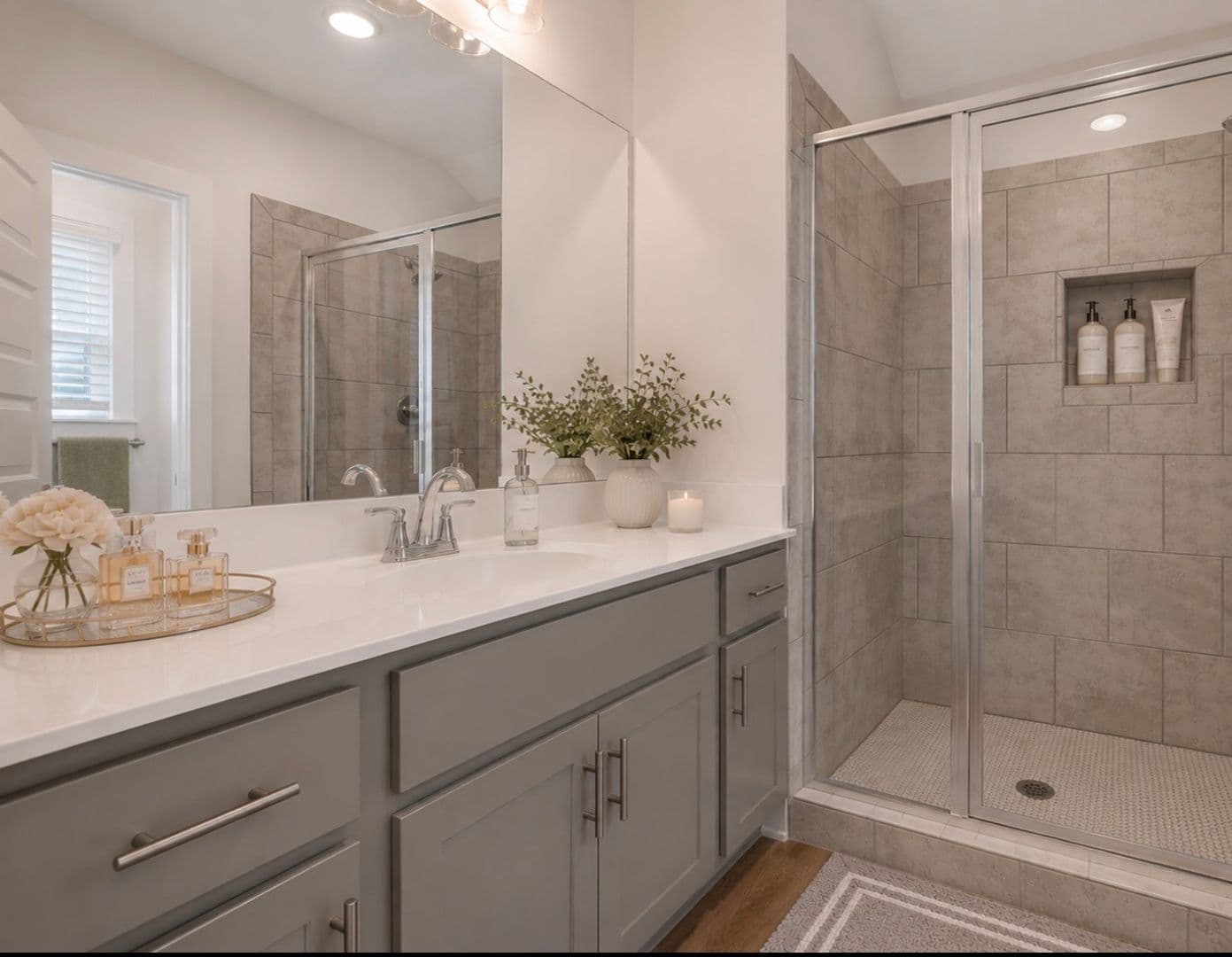 Pelham House: 224 Huntley Knoll Place