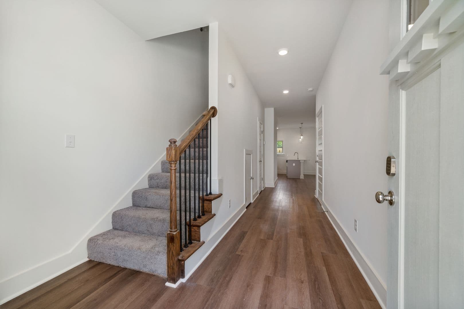 Irondale House: 4156 Prentice St