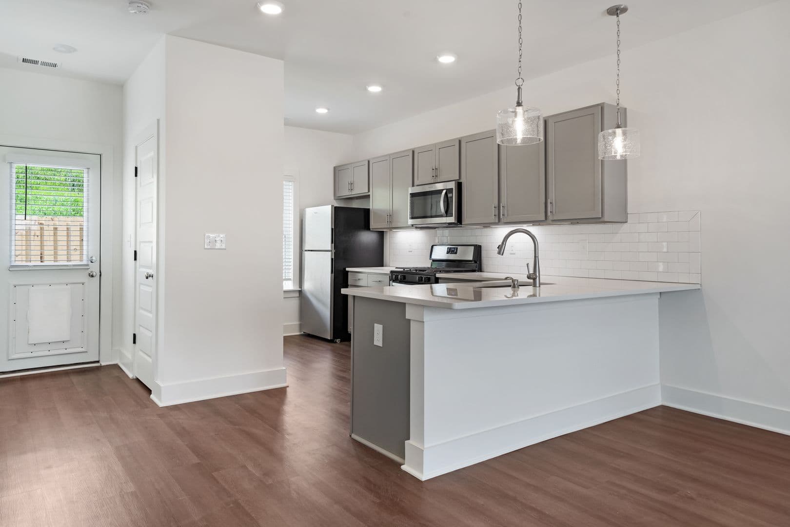 Irondale House: 4122 Prentice St