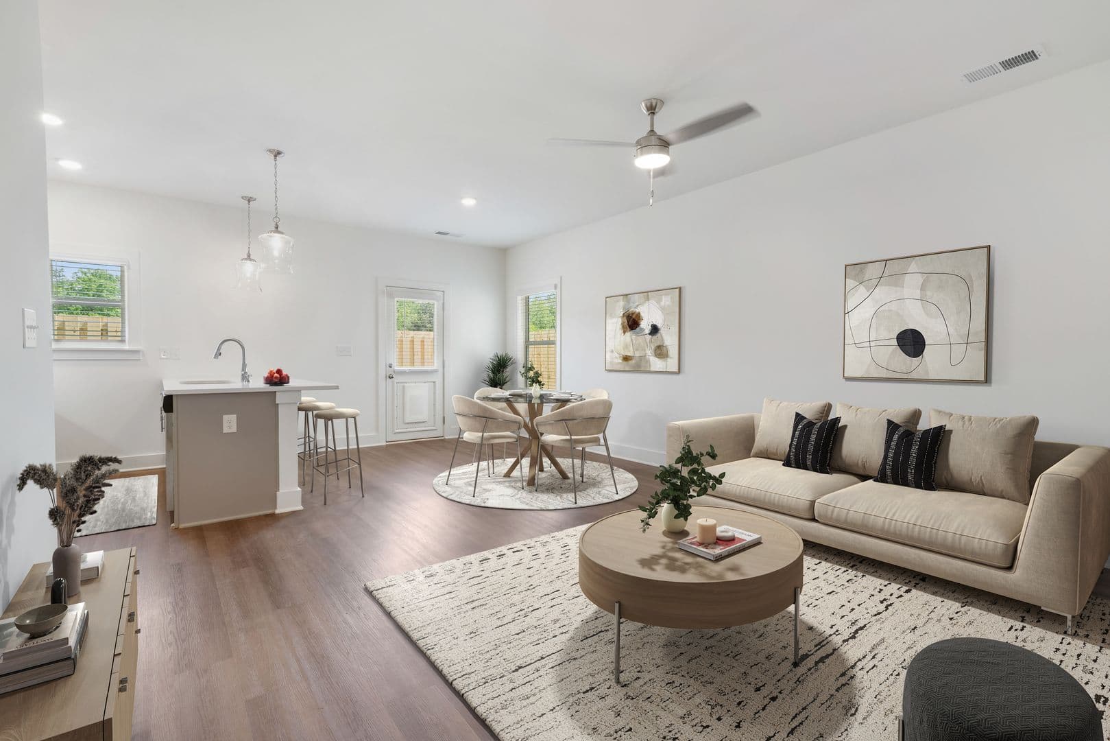 Irondale House: 4156 Prentice St