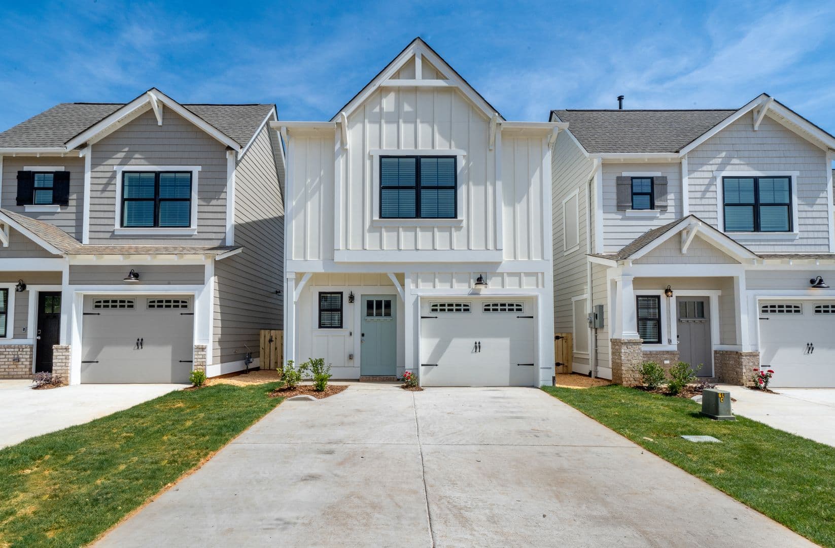 Pelham House: 133 Huntley Drive