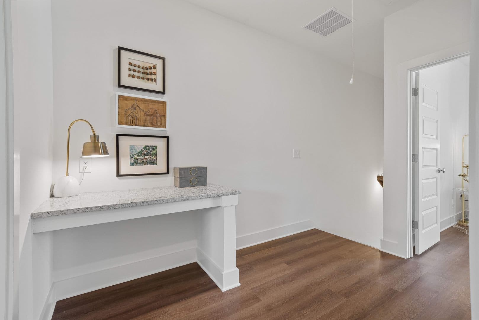 Pelham House: 132 Huntley Knoll Drive