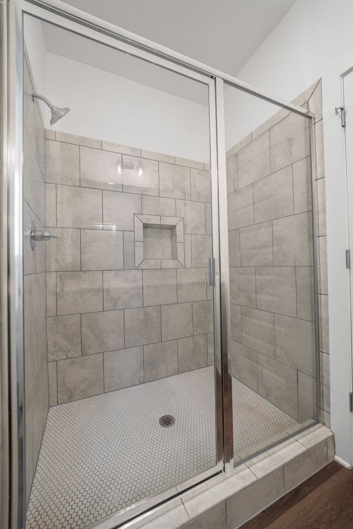 Pelham House: 165 Huntley Knoll Drive