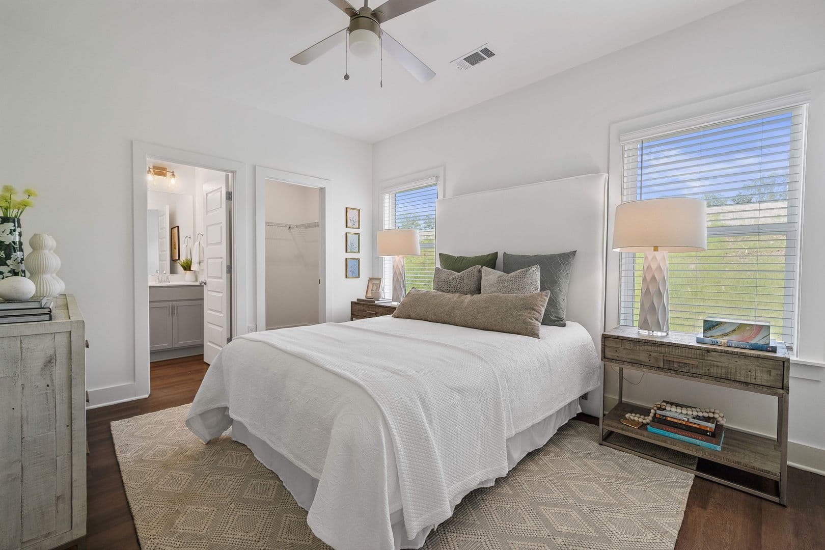 Pelham House: 132 Huntley Knoll Drive