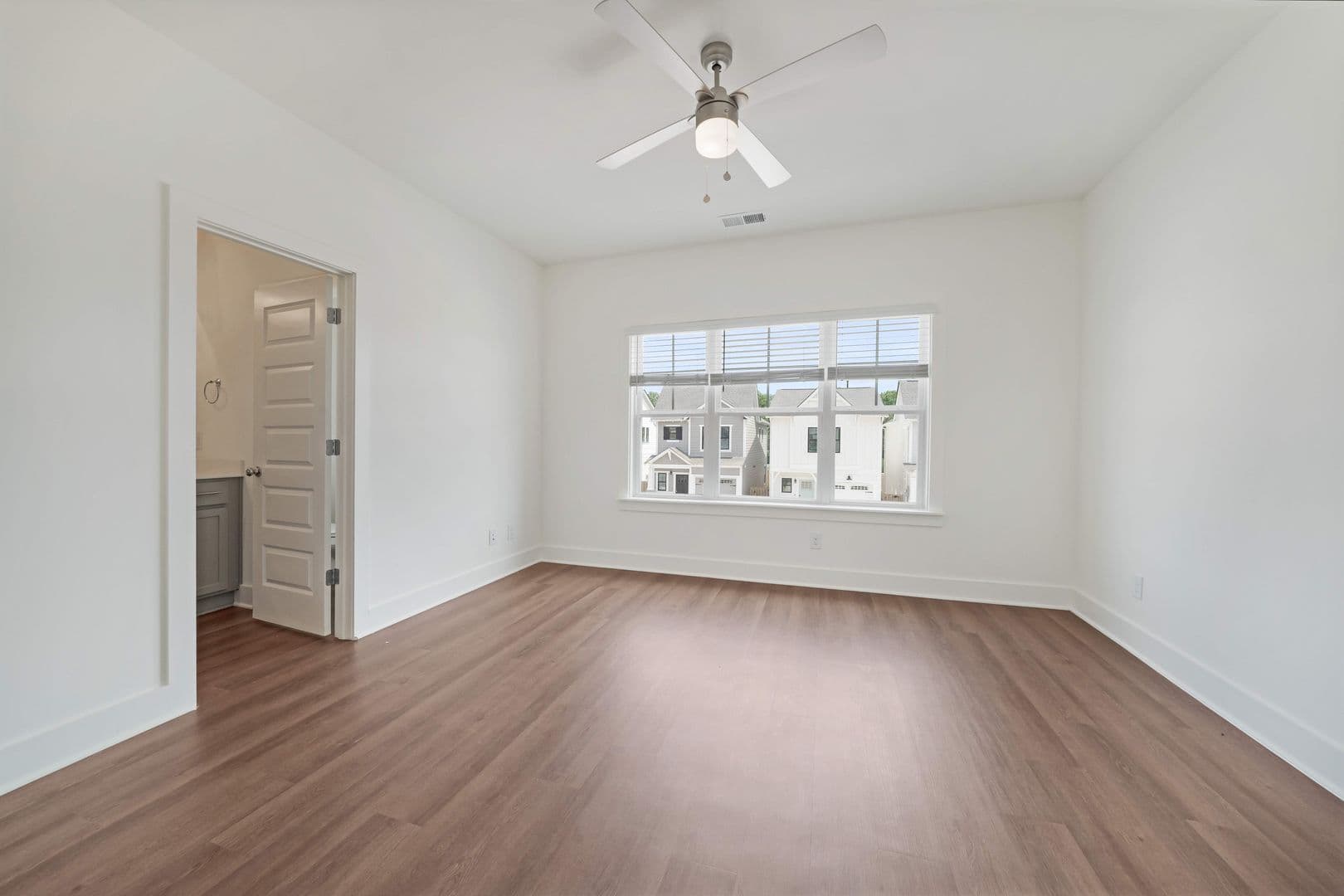 Pelham House: 121 Huntley Knoll Drive
