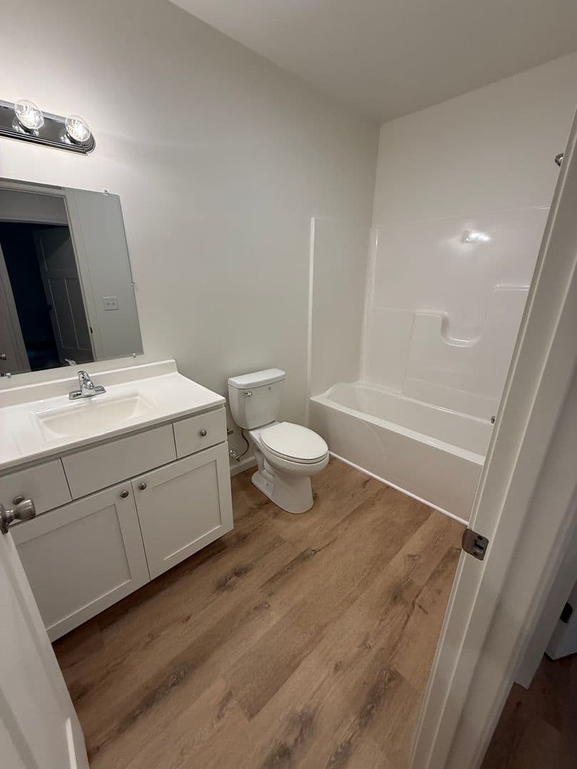 Jackson Apartment: 4626 MO HIGHWAY 72  - Apt 4