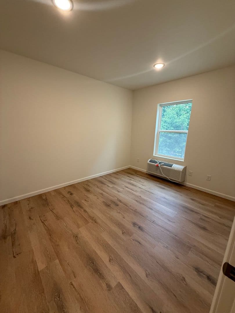 Jackson Apartment: 4624 MO HIGHWAY 72  - Apt 9