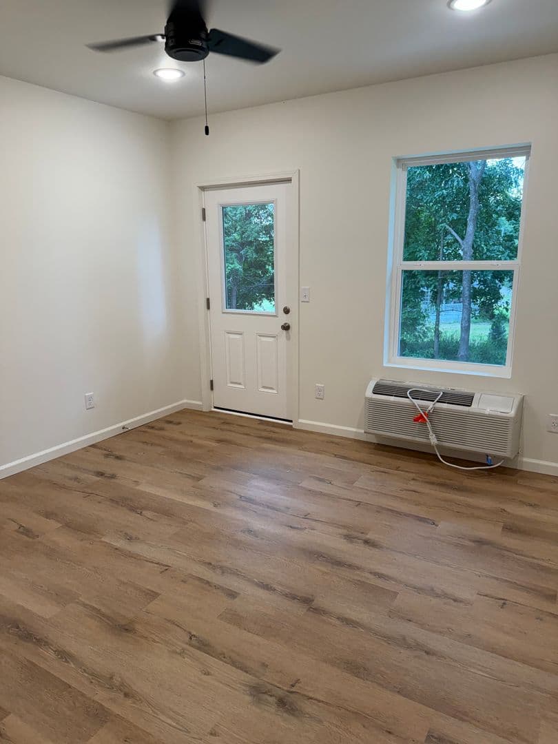 Jackson Apartment: 4624 MO HIGHWAY 72  - Apt 9